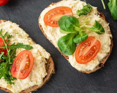 Куда деть солёные огурцы: 10 блюд, о которых вы бы даже не подумали