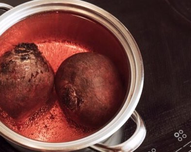 Сколько варить свёклу и как ускорить процесс