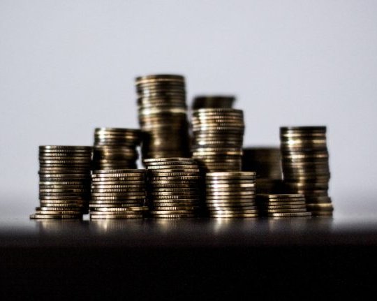 «Денег нет, но вы держитесь здесь»: как выжить на пенсии