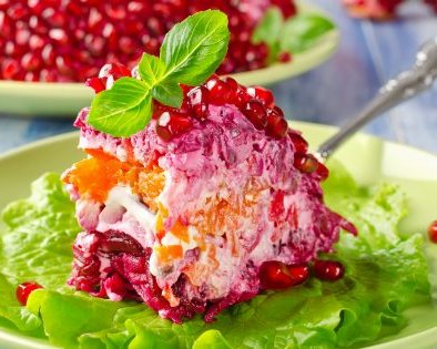 10 лучших рецептов «Гранатового браслета». Эти салаты не задерживаются на столе