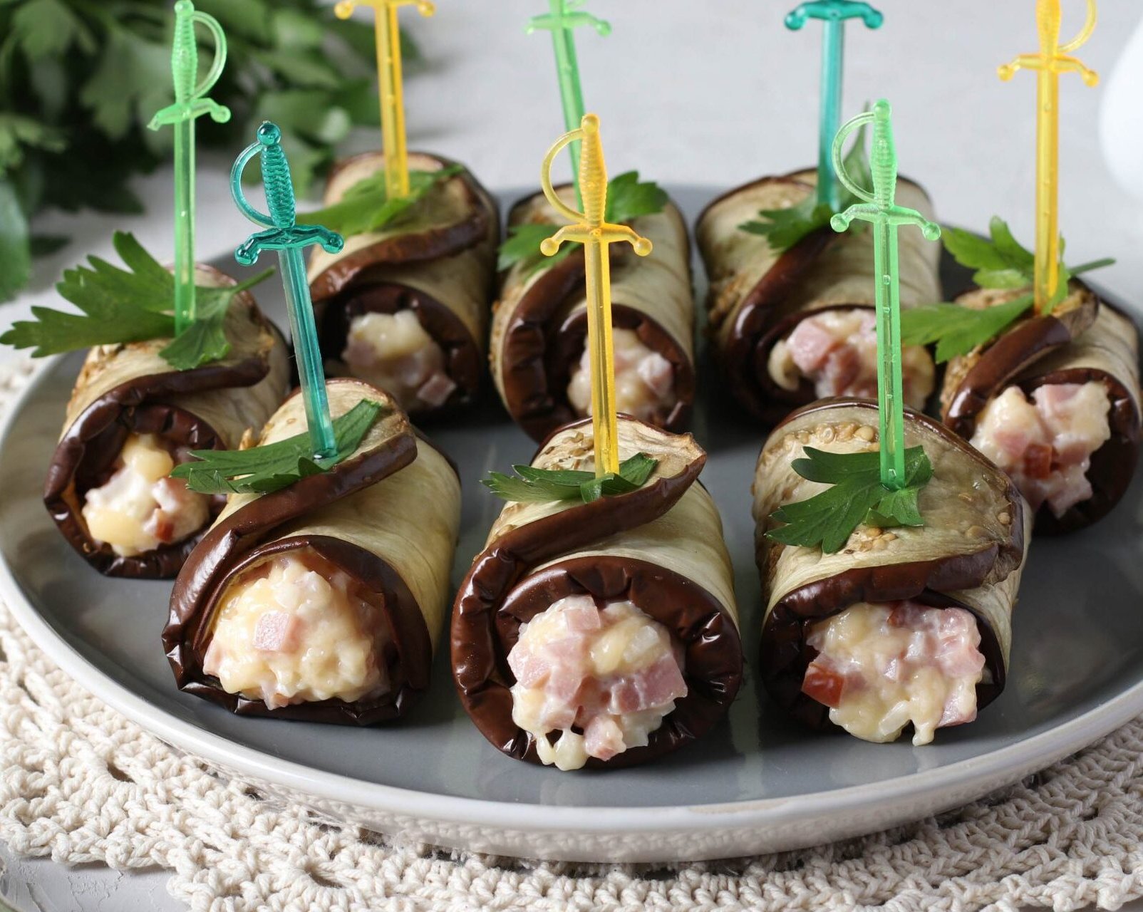 15 закусок из баклажанов, в том числе на праздничный стол