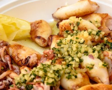 10 блюд с кальмарами, которые понравятся всем