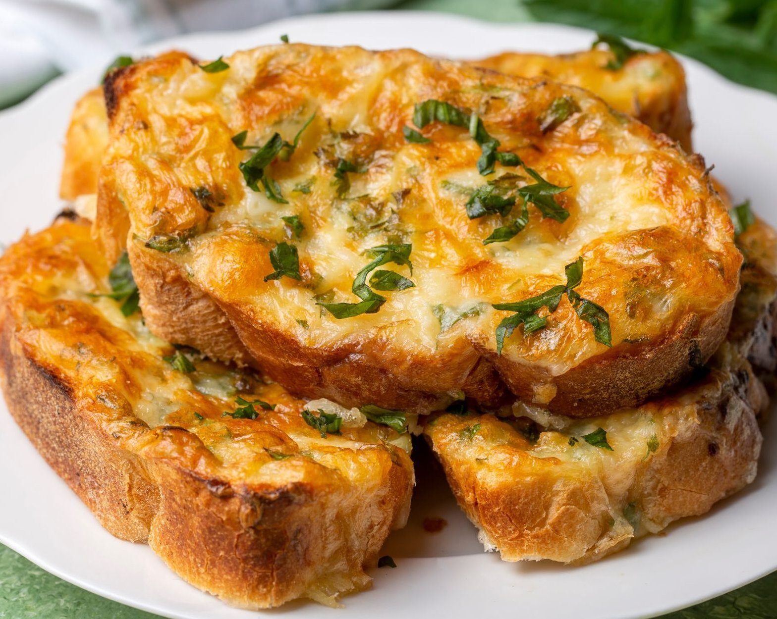 10 бутербродов с сыром на завтрак и праздничный стол