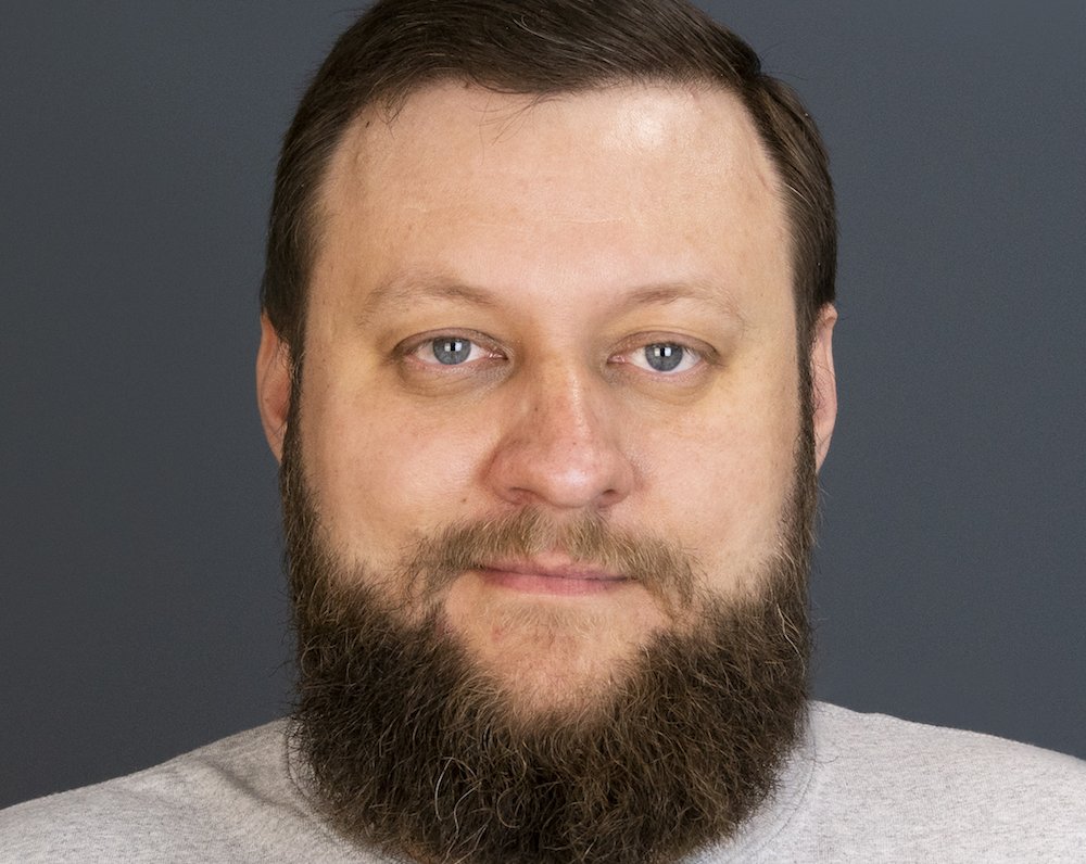 «Если бы я не продал золото, то сейчас бы не прикидывал, как буду выглядеть без бороды»: челлендж Лайфхакера подходит к концу