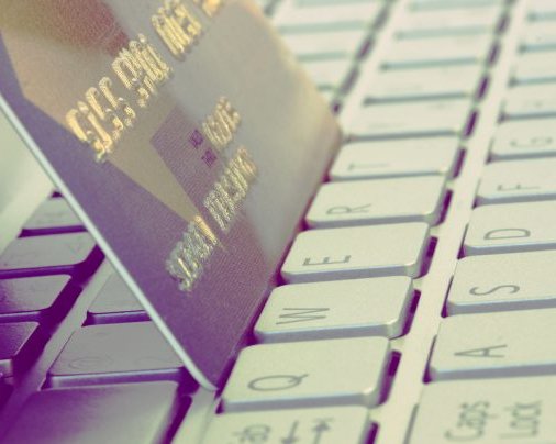 12 психологических трюков, которые помогут меньше тратить в праздники